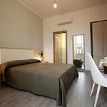 卡萨马丁内斯旅馆 2*
