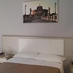 بيت ضيافة Casa Martinez 2*